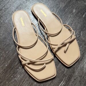 KAANAS Strappy Slide Sandals Women 9M Beige Square Toe Loop Flat Brazil Minimal